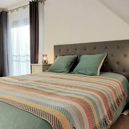 Calme Et Spacieuse Guest house Cuvergnon